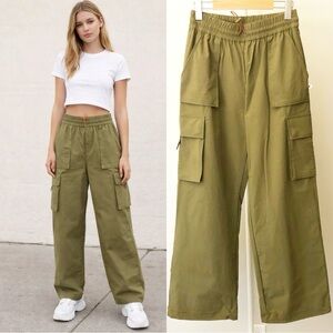 FABLETICS Cargo Pockets Hipstop Wide Leg Khaki High Rise Outdoor Hiking Pants.